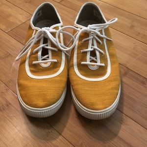 Toms “Carmel” sneakers